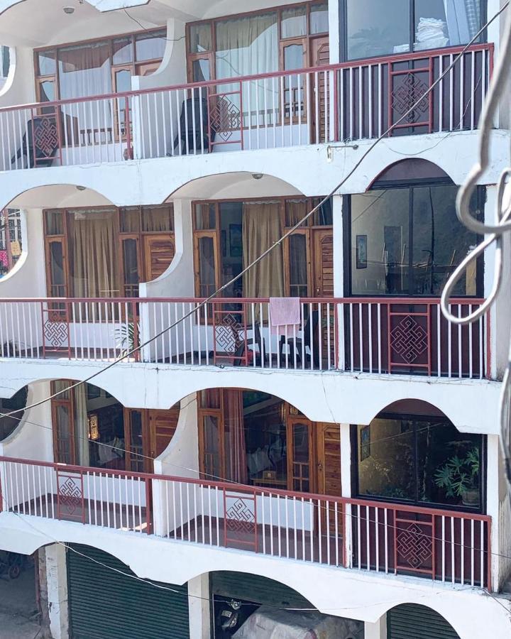 Auspiscious Him View Hotel マクロード・ガンジ エクステリア 写真