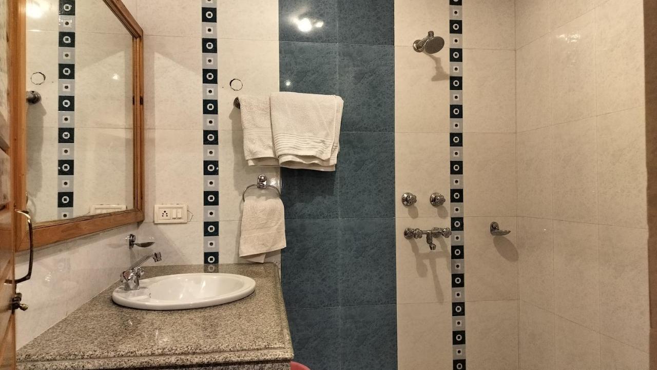 Auspiscious Him View Hotel マクロード・ガンジ エクステリア 写真
